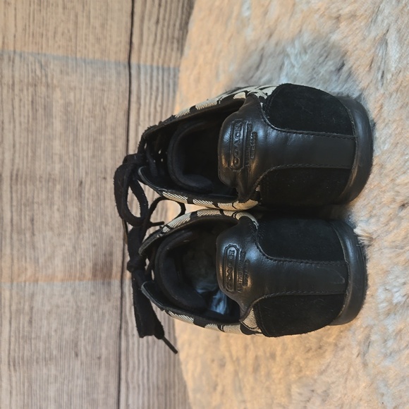 Coach Grey/Black Sneakers, Women's Size 7M, Great Condition - Picture 4 of 10